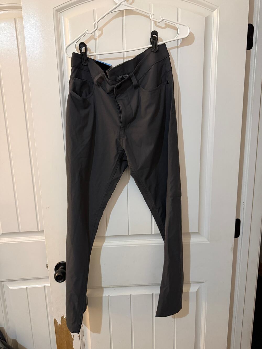 NWT XeroXposure Men's Commuter Pants 32x30 Slate Gray All Day Comfort Stretch